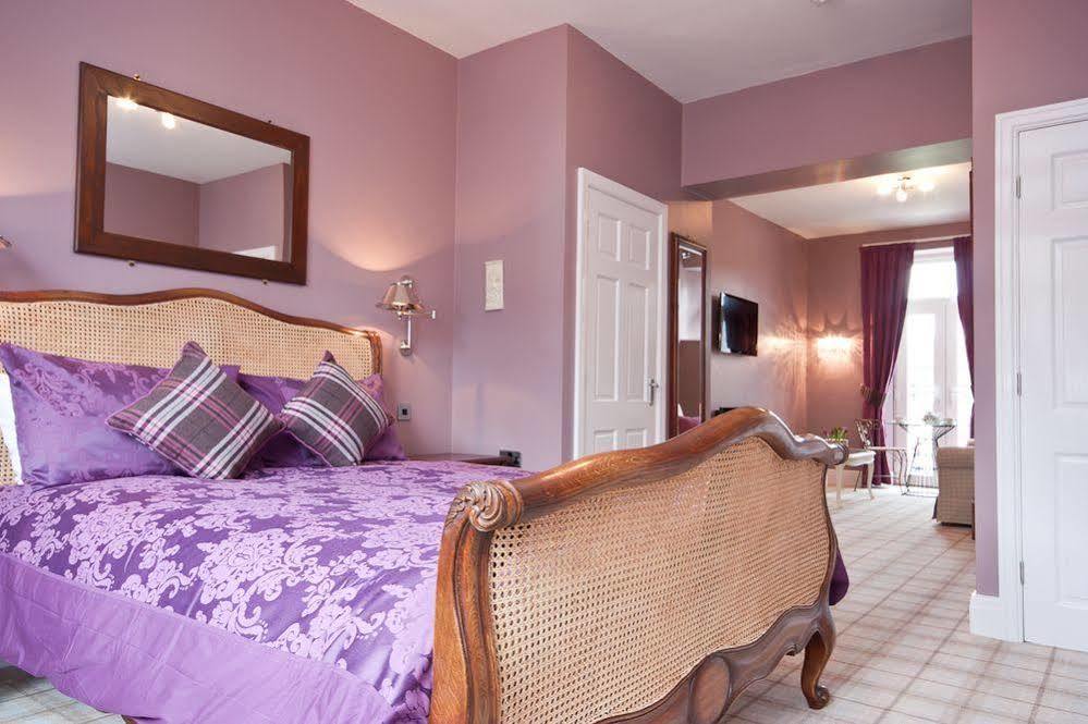 Bowness Bay Suites (Adults Only) Esterno foto